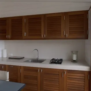 13.4 angelina bungalow kitchen
