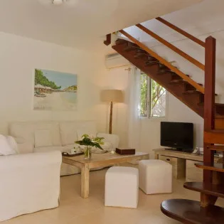 4 vacation rental photo St Barthelemy WV BEA Villa Lo DAmour St Barts Villa bealiv02 desktop