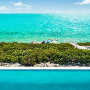 4 vacation rental photo Turks and Caicos IE BRE Villa Breezy Villa BREviw02 desktop