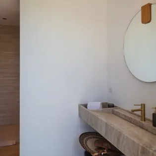 14.1 bel air bathroom 5