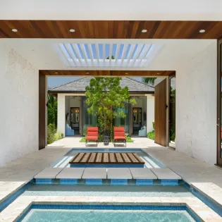 14.1 sundance hot tub