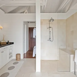 14.2 sixieme sens bathroom 5