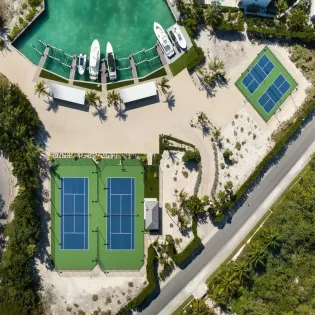 14.3 emerald breeze tennis