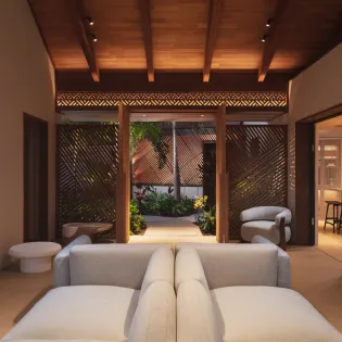 14.6 maison sullyrose exterior nightly 3