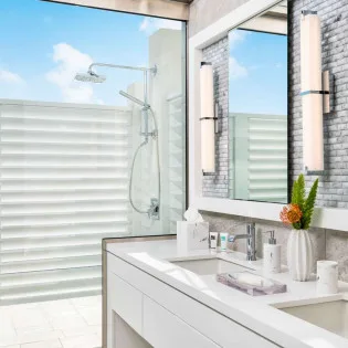 5 vacation rental photo Turks and Caicos TC SDB Villa Sandy Bottom SDBbth01 desktop