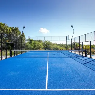 15.2 debbie padel court