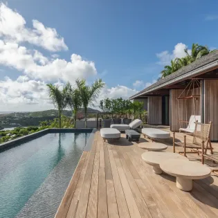 15.3 ti manoir voltaire exterior 1