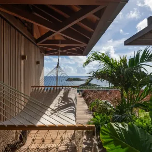 15.5 ti manoir voltaire exterior 1