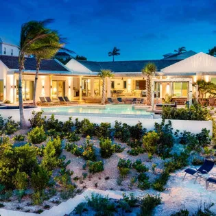 6 vacation rental photo Turks and Caicos TC ALN Villa Alinna ALNext01 desktop