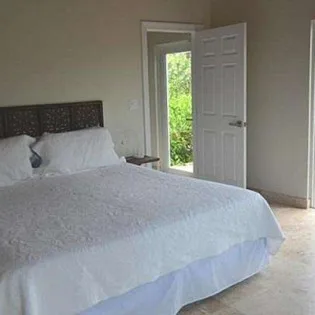 6 vacation rental photo Turks Caicos IE SRV Villa Serene srvbd101 desktop