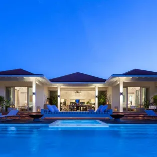 6 vacation rental photo turks and Caicos TC RES Villa The Residences at grace Bay RESpol02 desktop
