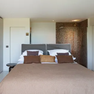 16.2 senna studio bedroom 2