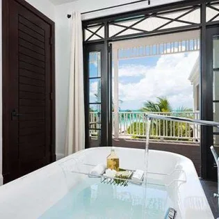 7 vacation rental photo Turks Caicos PL SAV Villa SavingGrace savbth01 desktop