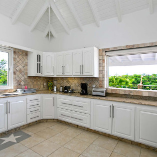 8 CaribbeanStone Kitchen