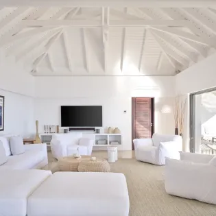 18 the view living room