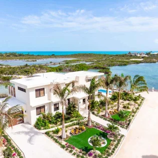 8 vacation rental photo Turks and Caicos TC SB4 Villa Sunny Bay Estate 4 SB4aer03 desktop