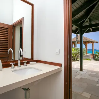 18.1 blue beach bedroom half bathroom