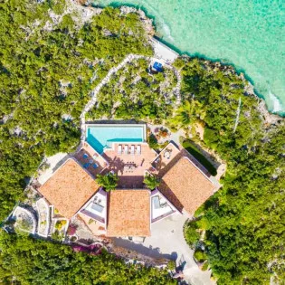  vacation rental photo Turks and Caicos IE AQP Villa Aqua Pulchra AQPaer01 desktop