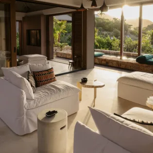 2.1 aqualis living room 1