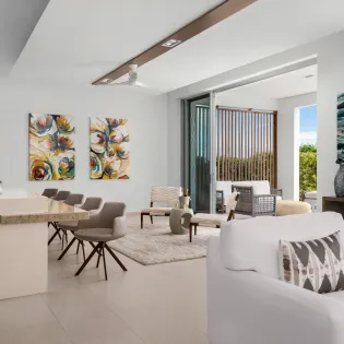 2.1 b.e. north shore ocean view 4bd kitchen living