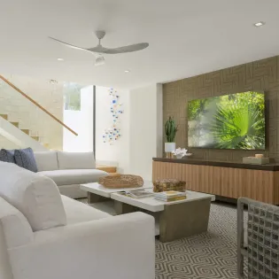 2.1 footprints living room