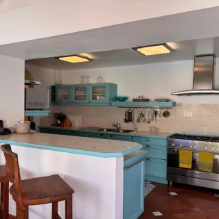 2.1 la desirade kitchen