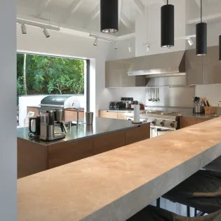 2.1 la romance kitchen