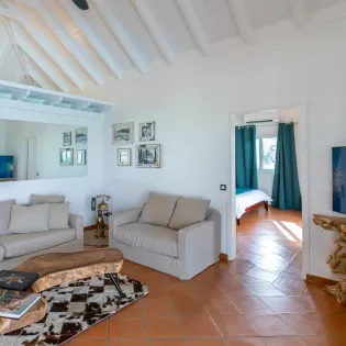 2.1 polo living room