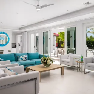 2.1 turqouise living room