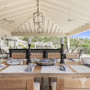 2.13 maison de reve kitchen & living room