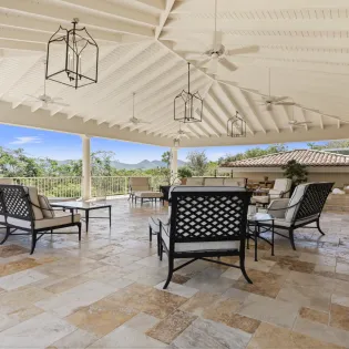 2.14 maison de reve kitchen & living room