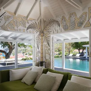 2.2 angelina living room