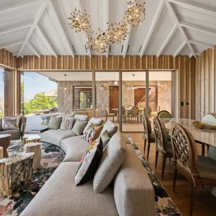 2.2 goldeneye living room