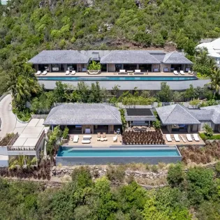 2.2 manoir voltaire drone