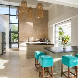 2.4 emeraude kitchen