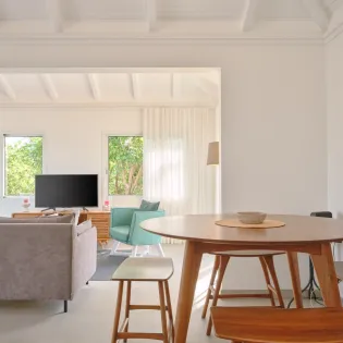 2.5 telemaque living room