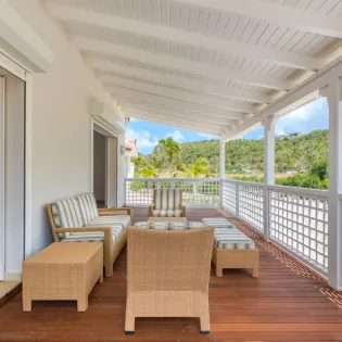 2.6 casa cervo living room
