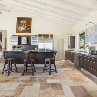 2.6 maison de reve kitchen & living room