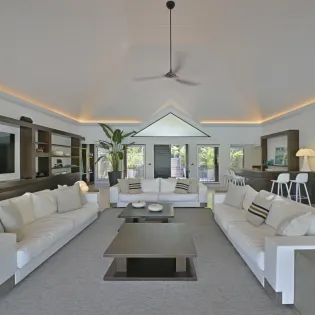 2.6 silver rainbow living room