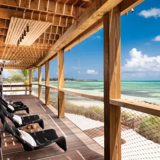 2.6 silver sands outdoor view