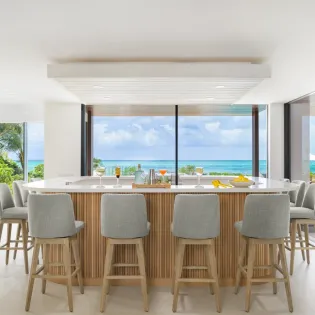 2.7 seafire living room