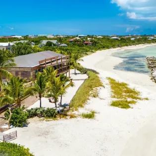 2.8 silver sands outdoor view