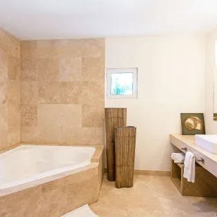 1 vacation rental photo St Barthelemy PIE FAR Villa Farniente FARbth03 desktop