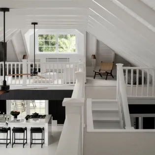 21.1 captiva tv room