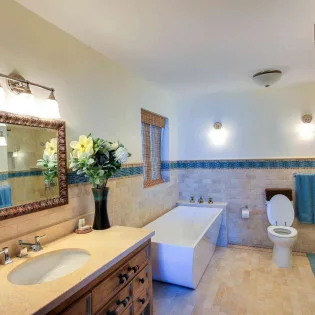 2 vacation rental photo Turks and Caicos IE ALT Villa Alta Bella altbth04 desktop