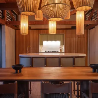 22.4 ti manoir voltaire exterior nightly 3