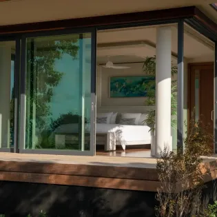 23 the oasis poolside pod ocean