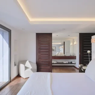 23 the view bedroom 2