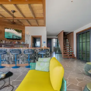 25 cape stout pool bar