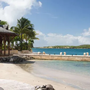 5 vacation rental photo Grenada CLV GNY Villa Calivigny Island gnybch02 desktop